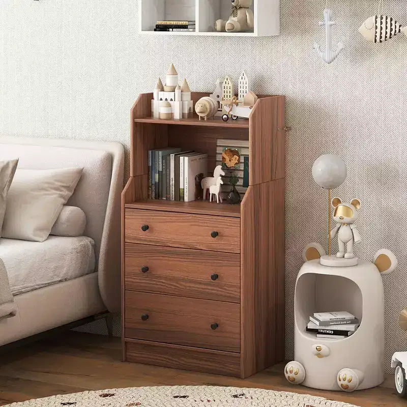 Commode à trois tiroirs